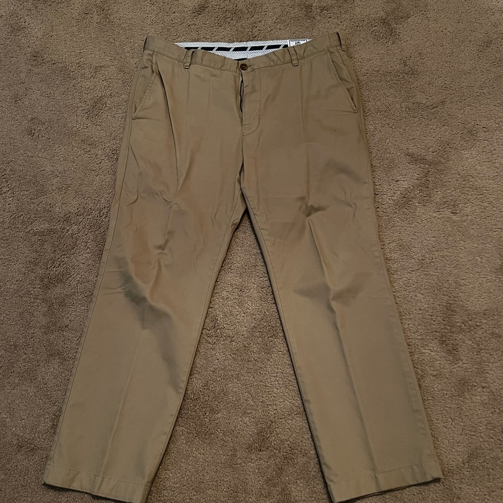 Mens Southern Tide khaki pants size 38